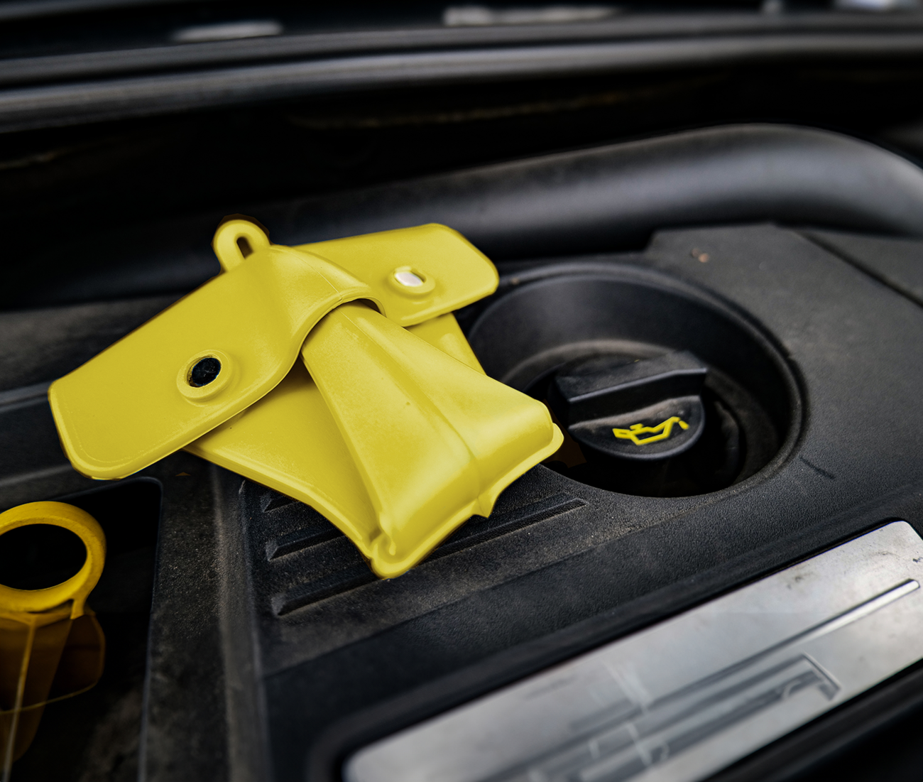 CALIBER Funnel - Flexible/Foldable - Medium - Yellow 13592 — image 4