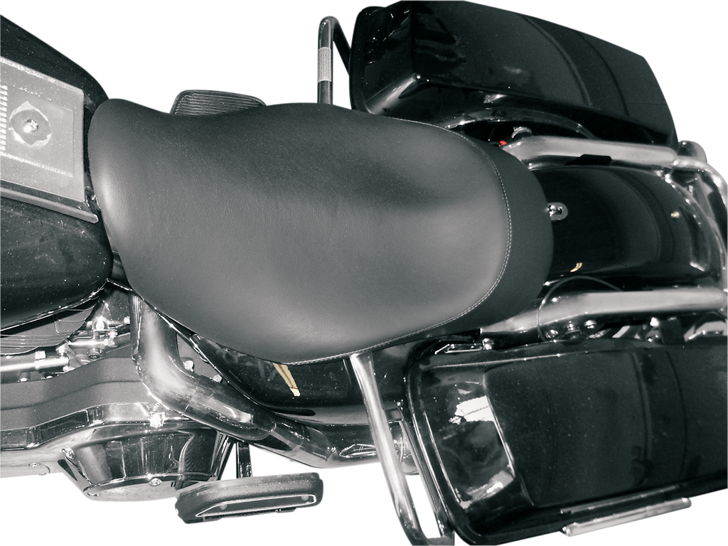 DANNY GRAY Buttcrack™ Solo Seat - Black - FLHR '97-'07 20-403 — image 4