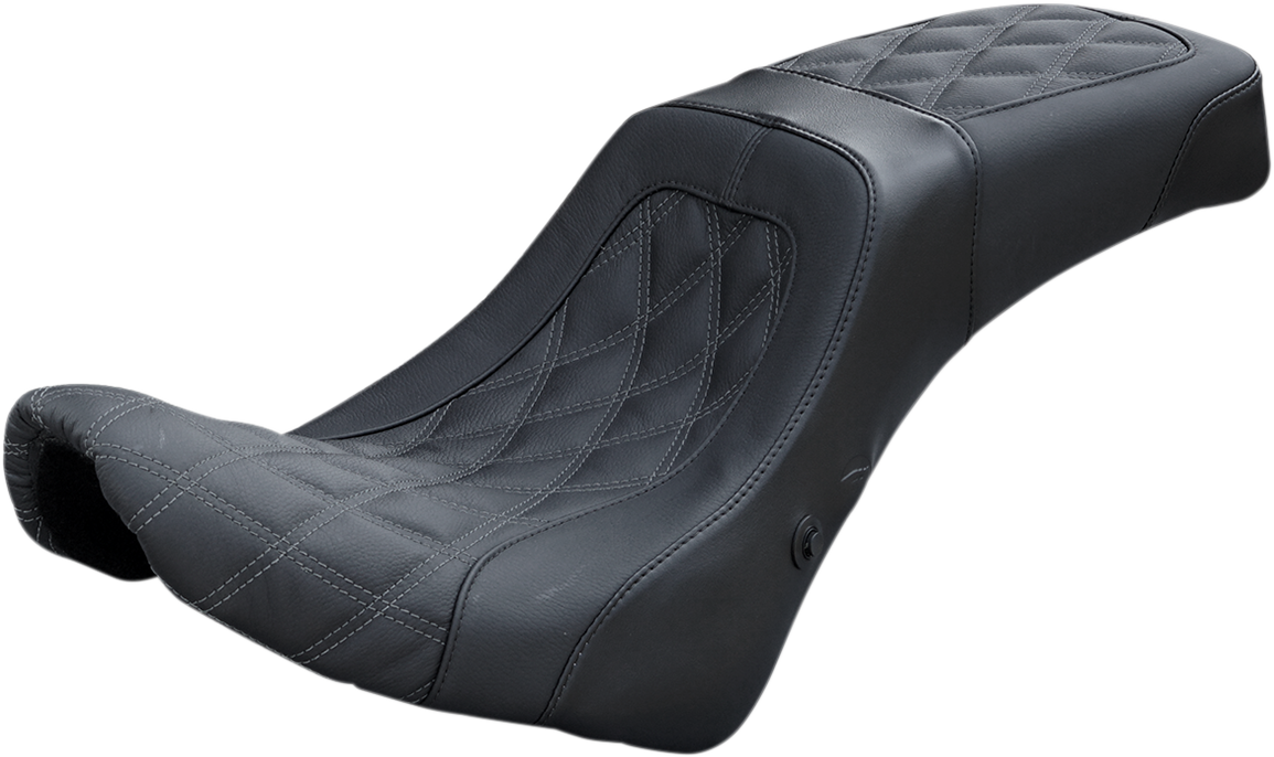 DANNY GRAY Airhawk Weekday 2Up XL Seat - no Backrest Receptacle - Diamond Stitch - Air - FL/FXBB '18-'23 21-208DIAAIR — image 1