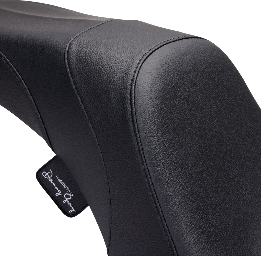 DANNY GRAY Weekday™ 2-Up Seat - XL - Smooth - FXS/FLS '11-'17 21-311 — image 2
