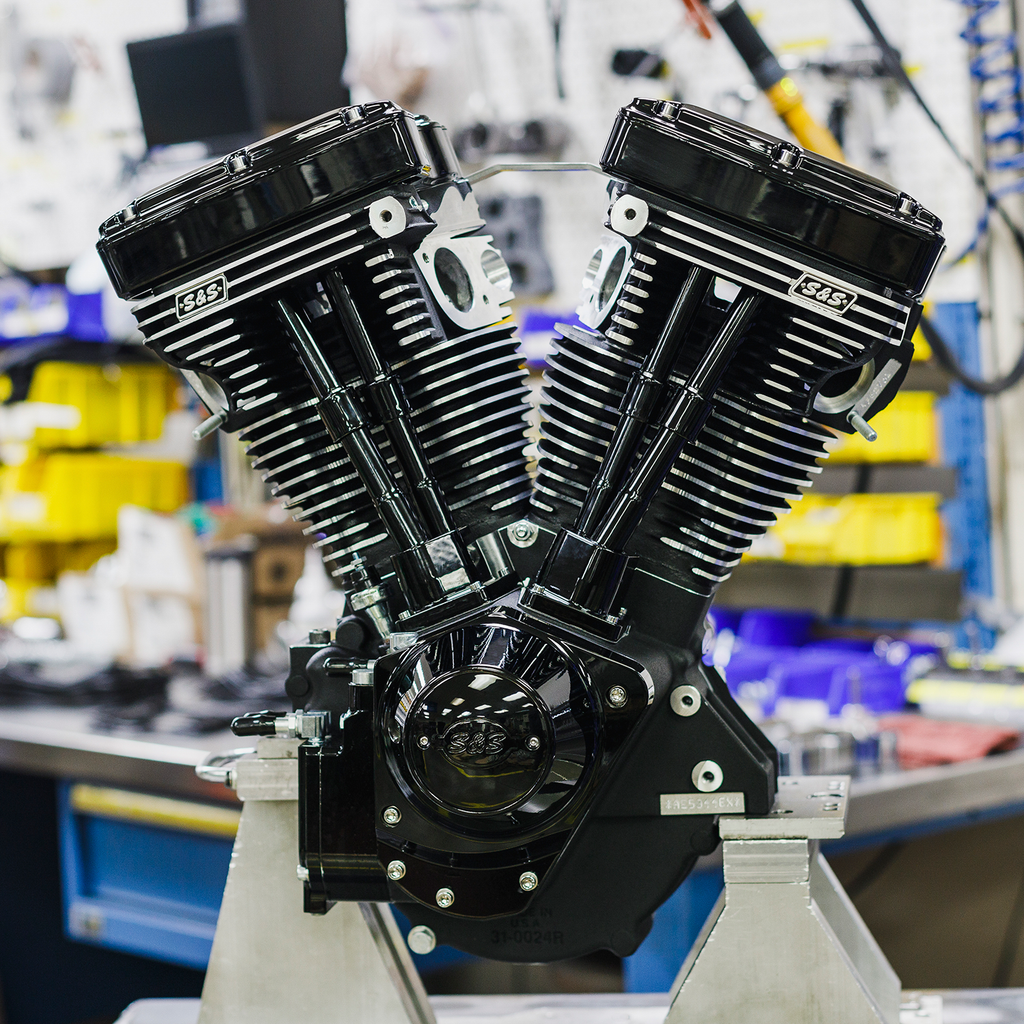 S&S CYCLE V124 Long Block Engine - Black Edition - Big Twin | Custom Chasis w/Alternator-Style Primary 310-1158 — image 3