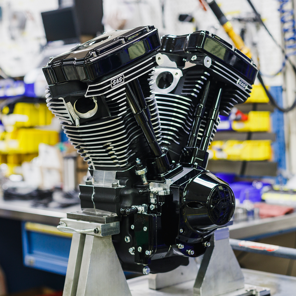 S&S CYCLE V124 Long Block Engine - Black Edition - Big Twin | Custom Chasis w/Alternator-Style Primary 310-1158 — image 4