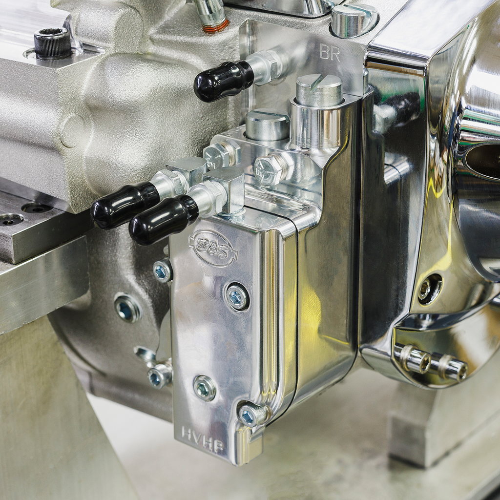 S&S CYCLE V124 Long Block Engine - Chrome/Natural - Big Twin | Custom Chasis w/Alternator-Style Primary 310-1160 — image 2