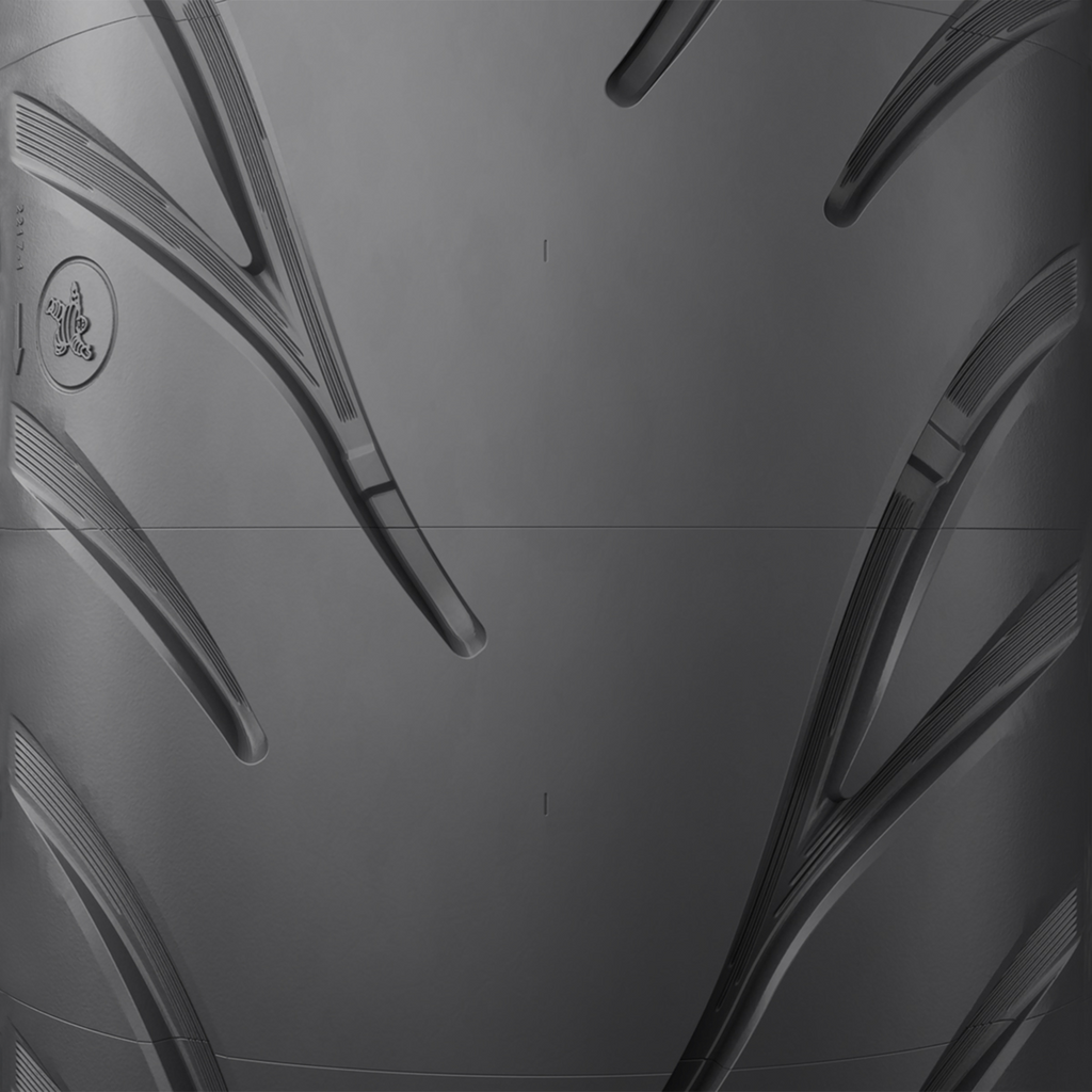 MICHELIN Tire - Commander III - Rear - 130/90B16 - 73H 37184 — image 8