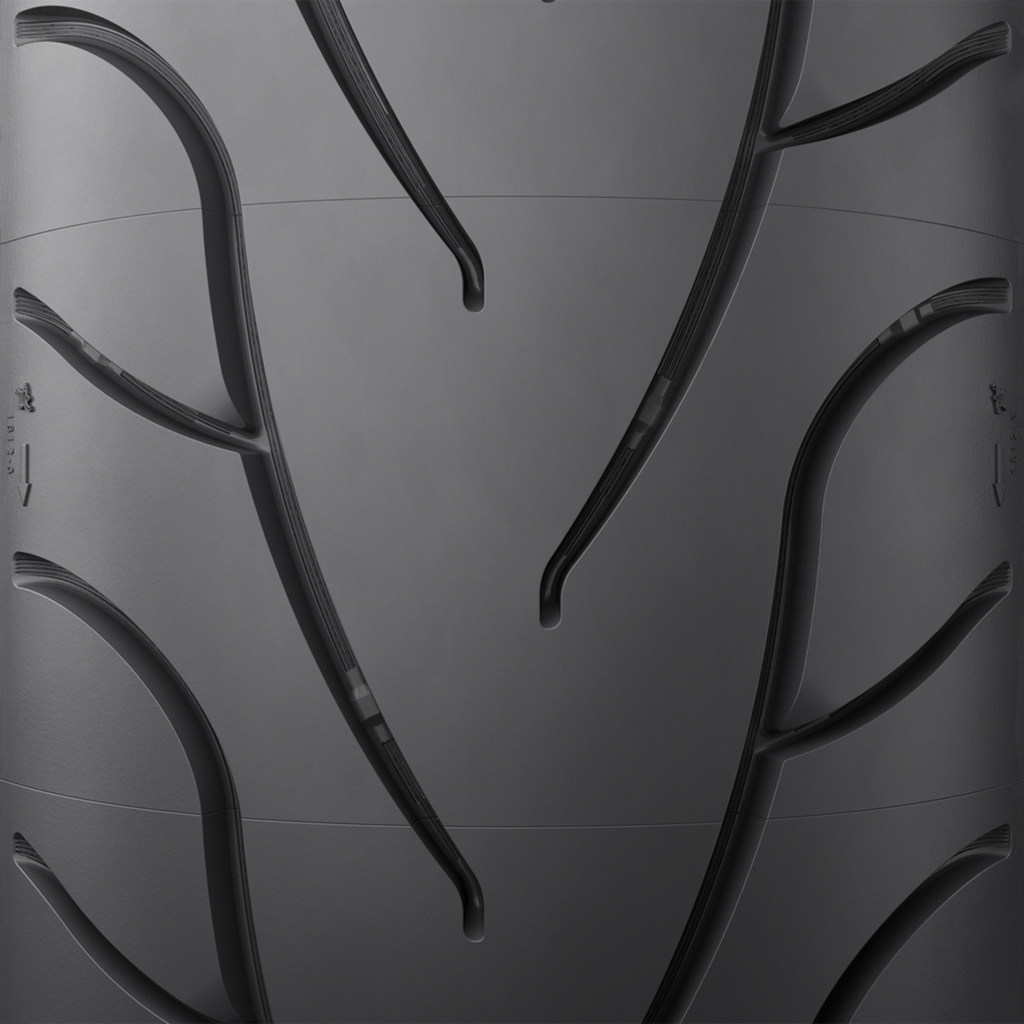 MICHELIN Tire - Commander II - Rear - 130/90B16 - 73H 46650 — image 5