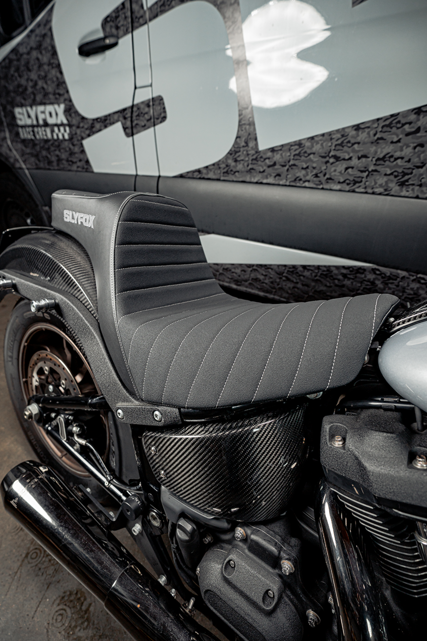 SLYFOX High Noon Seat - Vinyl - Classic Stitch - Silver Logo - FL/FX '18-'24 4701B-slyfox — image 8