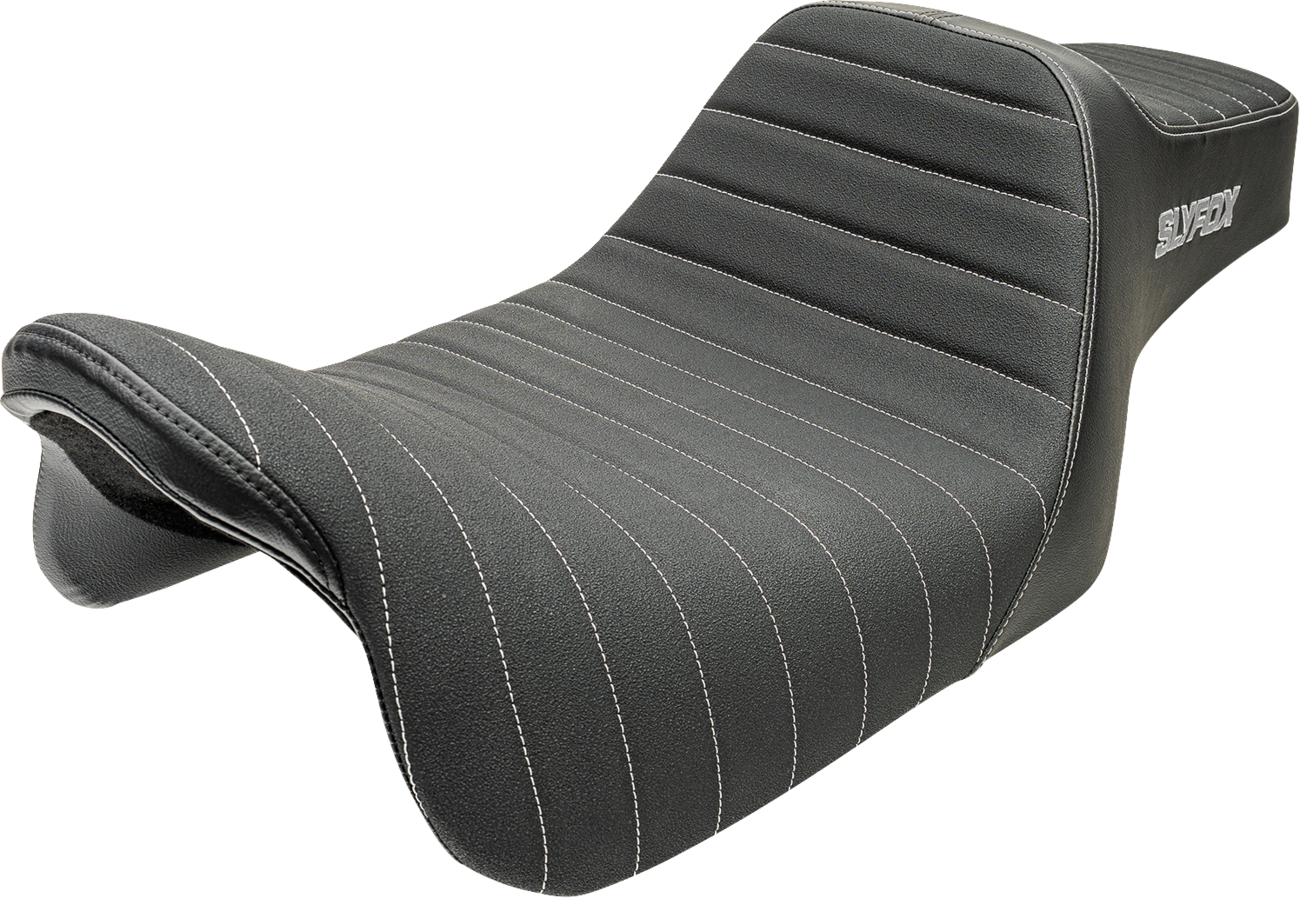 SLYFOX Highnoon Seat - Vinyl - Classic Stitch - Silver Logo - FLH/FLT '08-'24 4710B-SlyFox — image 3