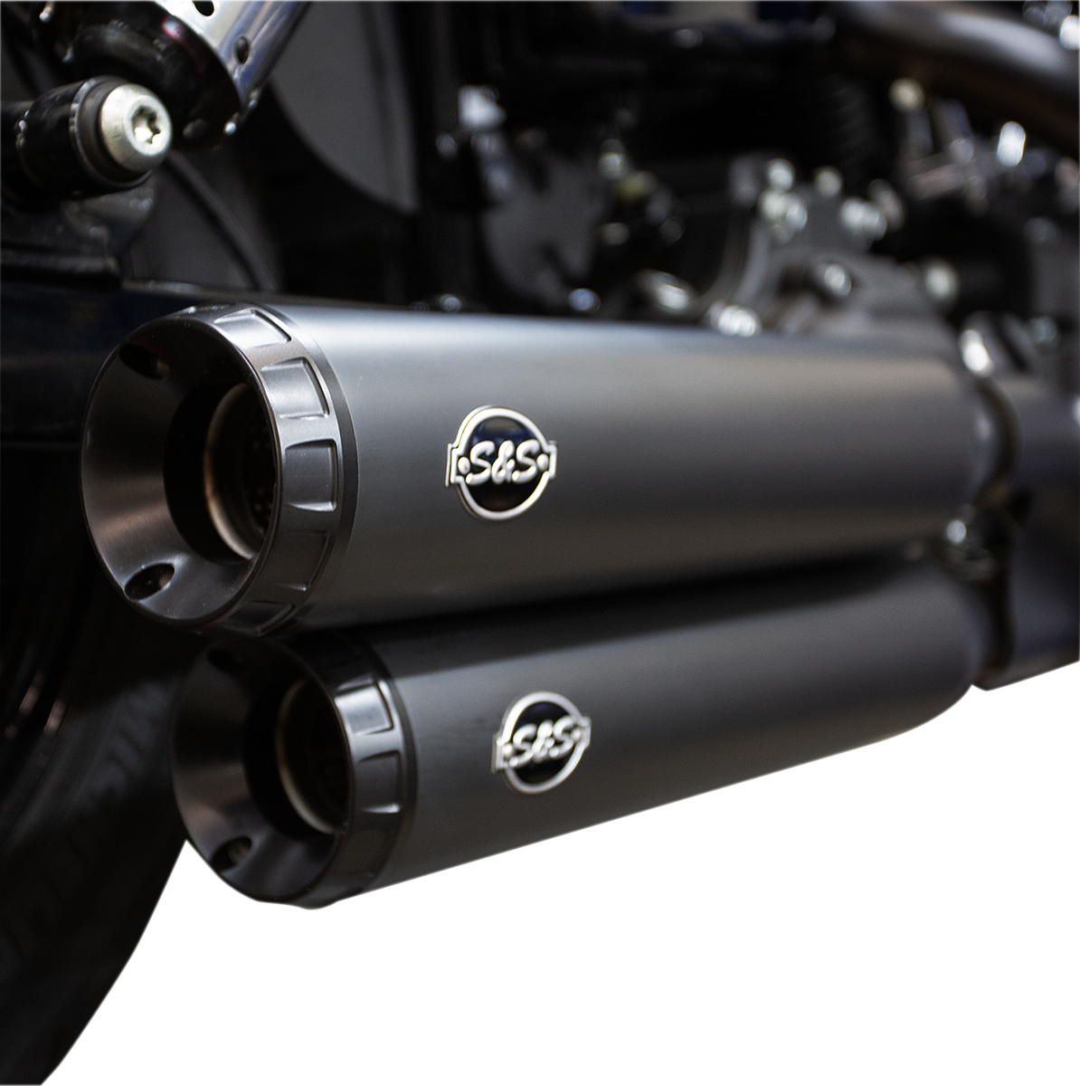 S&S CYCLE Grand National Slip-On Mufflers - Guardian Black - FXDF 550-0725 — image 4