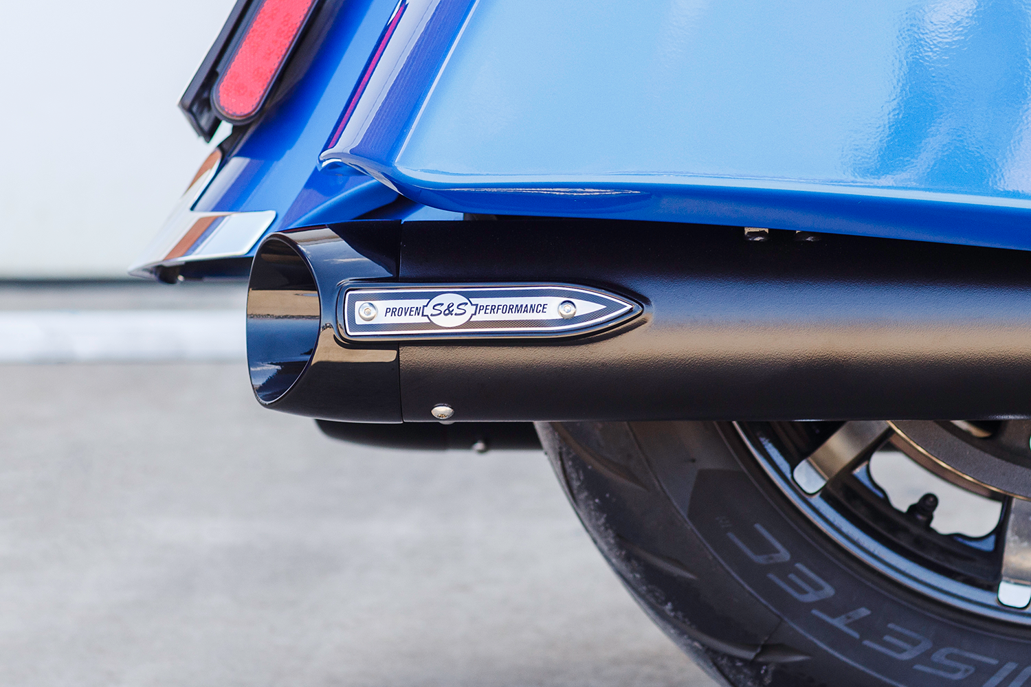 S&S CYCLE 4" Broadhead Slip-On Mufflers - Slash Cut - Black 550-1075 — image 15