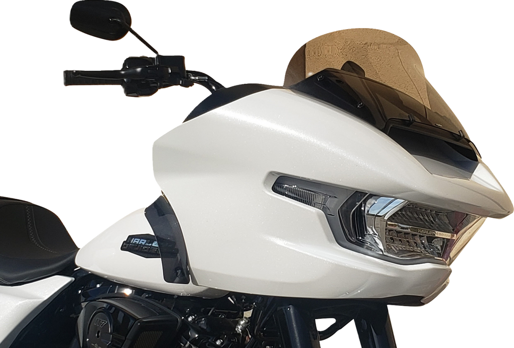 WIND VEST Windshield - 10-1/2" - Light Smoke - FLTRX/SE/STSE 57-1010 — image 1
