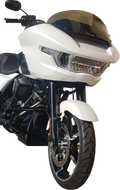 WIND VEST Windshield - 10-1/2" - Dark Smoke - FLTRX/SE/STSE 57-1040 — image 1