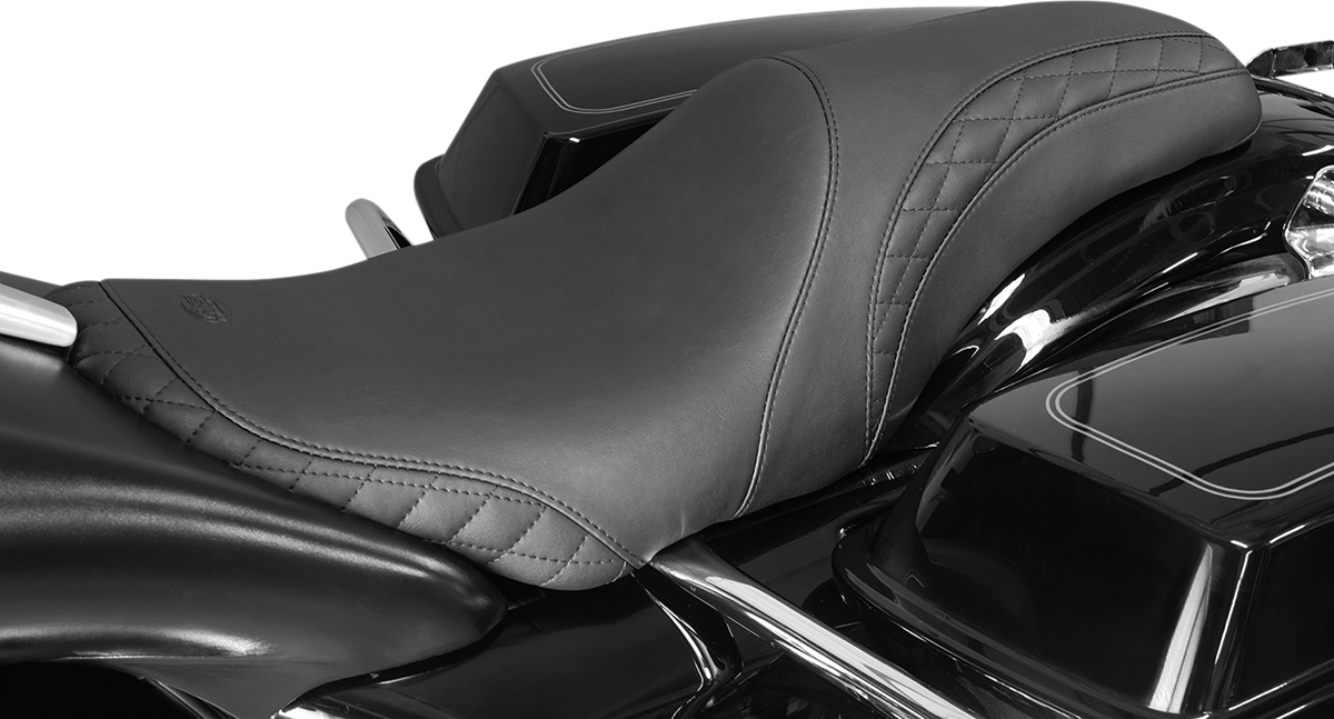 MUSTANG Seat - Tripper Fastback™ - Stitched w/ Small Diamond-Stitched Inlays - Black - FL '08-'25 75269 — image 4