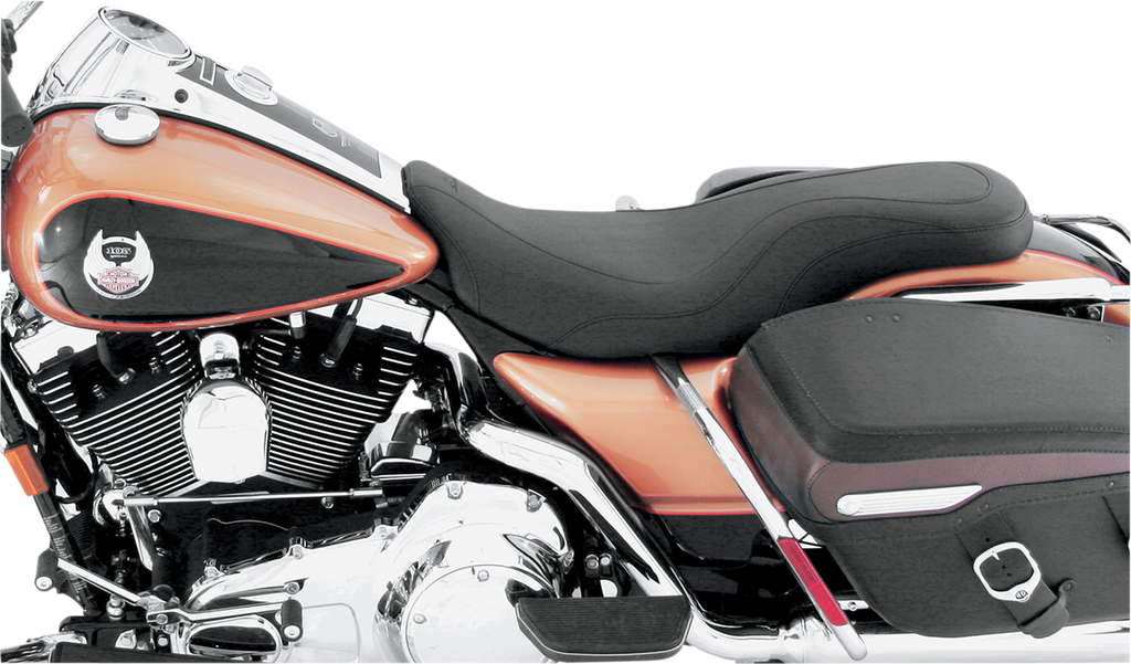MUSTANG Day Tripper Seat - FLH/FLT '08-'25 76025 — image 3