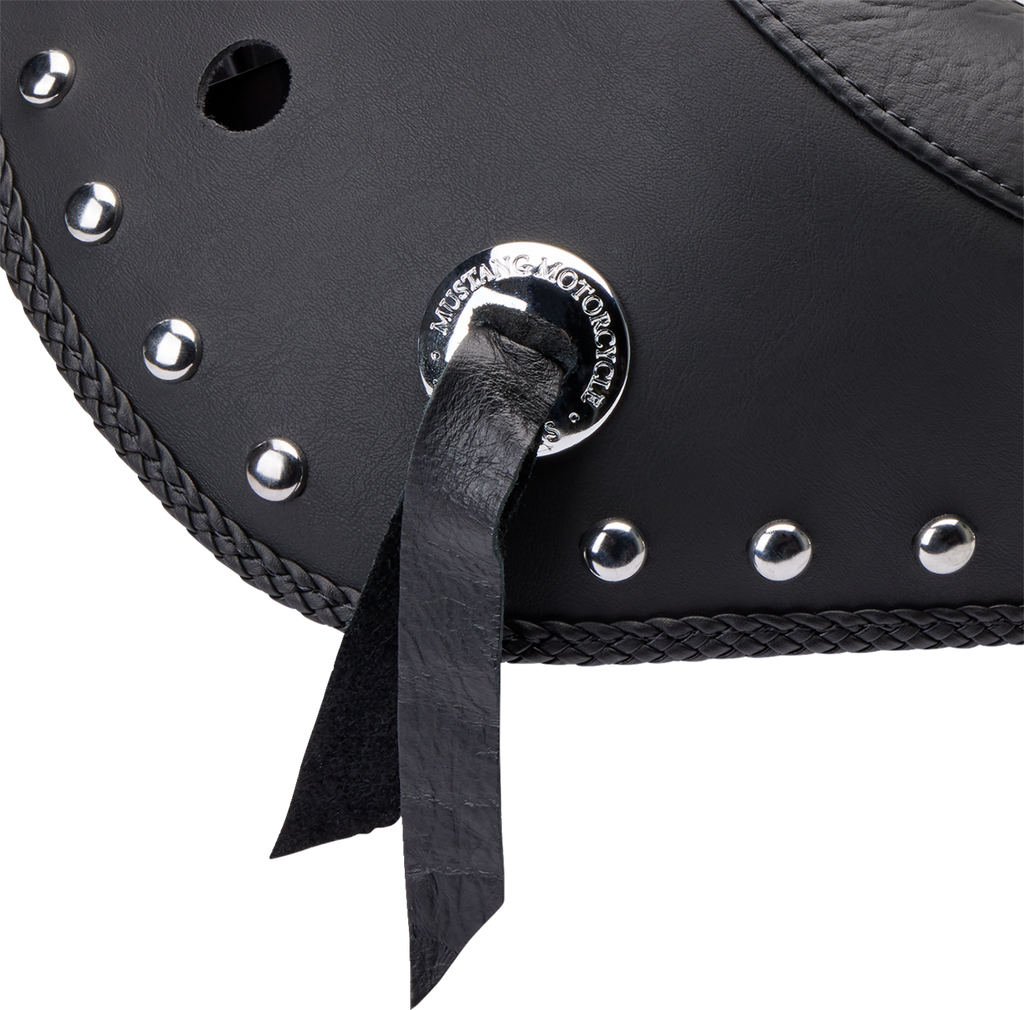 MUSTANG Wide Studded Deluxe Solo Seat 76231 — image 3