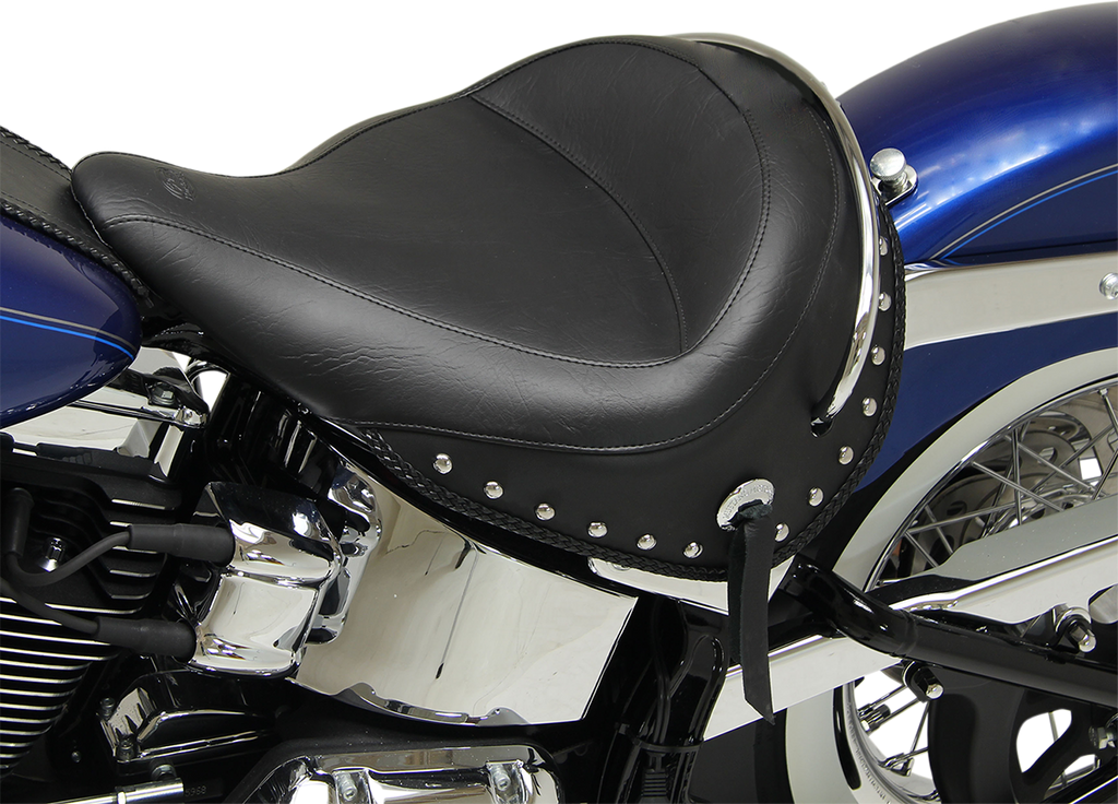MUSTANG Wide Studded Deluxe Solo Seat 76231 — image 4