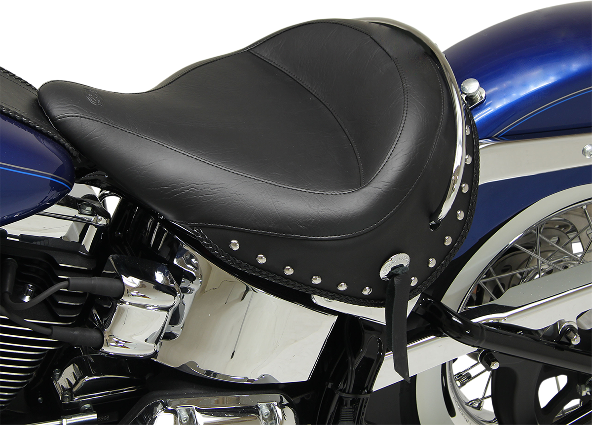 MUSTANG Wide Studded Deluxe Solo Seat 76231 — image 4