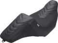 MUSTANG Signature Series Squareback™ Seat - Gripper Vinyl - Chevron - Gunmetal Stitch - FLH/FLT '23-'25 76324GM — image 1