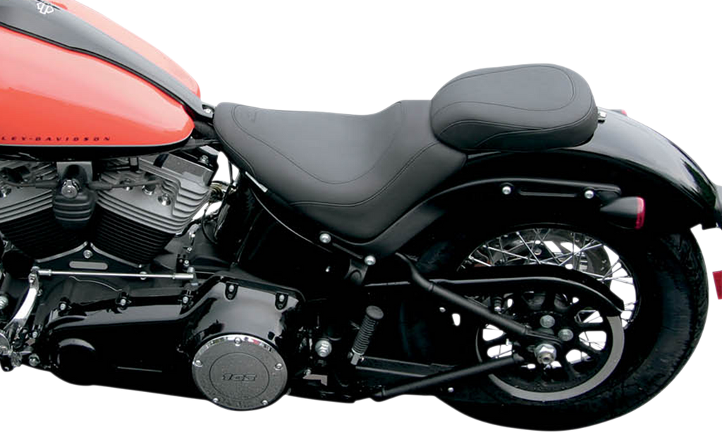 MUSTANG Seat - Wide Tripper™ Solo - without Backrest - Smooth - Black 76760 — image 2