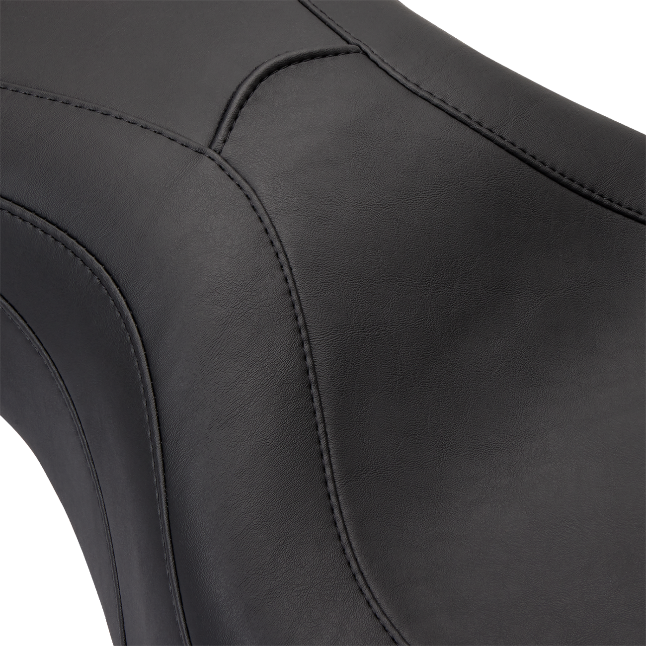 MUSTANG Wide Tripper™ 2-Up Seat - Driver Backrest - FL '08-'25 79603 — image 2