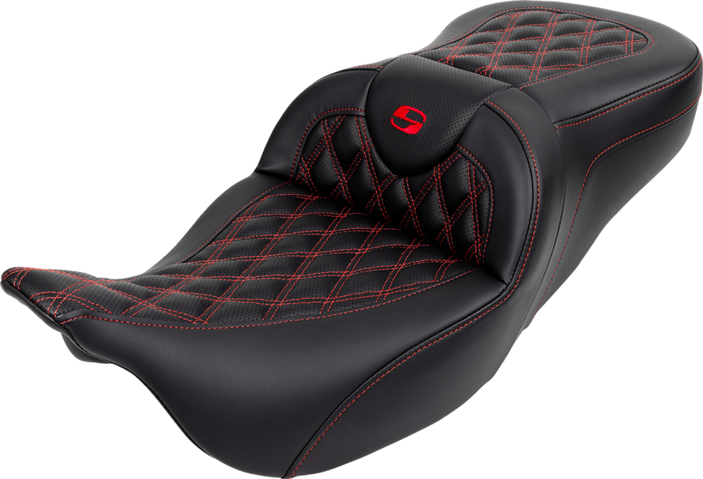 SADDLEMEN Roadsofa™ Seat - with Backrest - Red Stitch - FL '08-'23 808-07B-182B4 — image 1