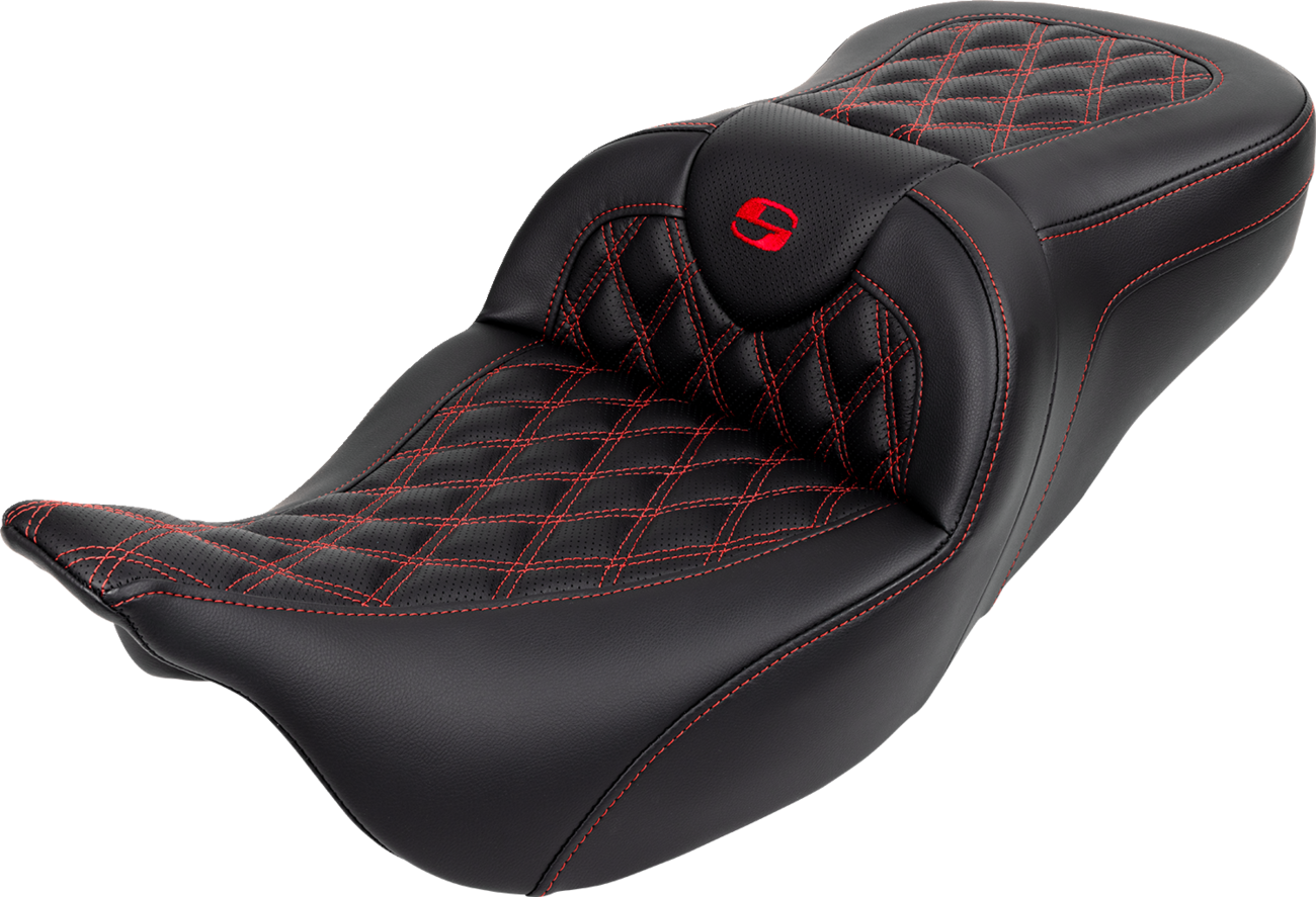 SADDLEMEN Roadsofa™ Seat - with Backrest - Red Stitch - FL '08-'23 808-07B-182B4 — image 1