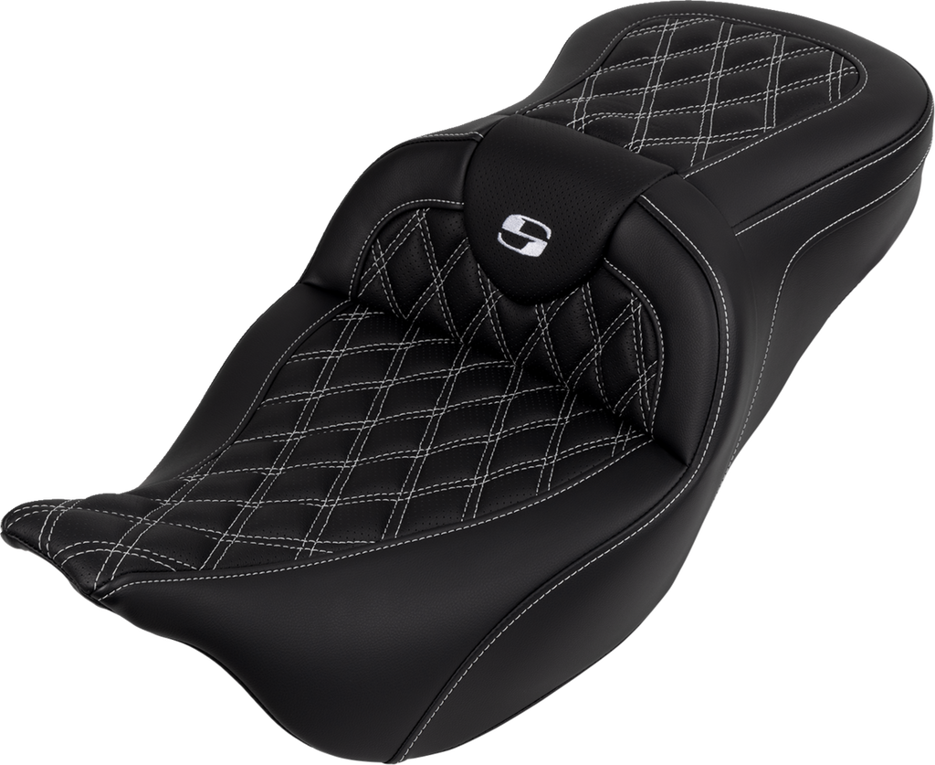 SADDLEMEN Roadsofa™ Seat - with Backrest - White Stitch - FL '08-'23 808-07B-182B6 — image 1