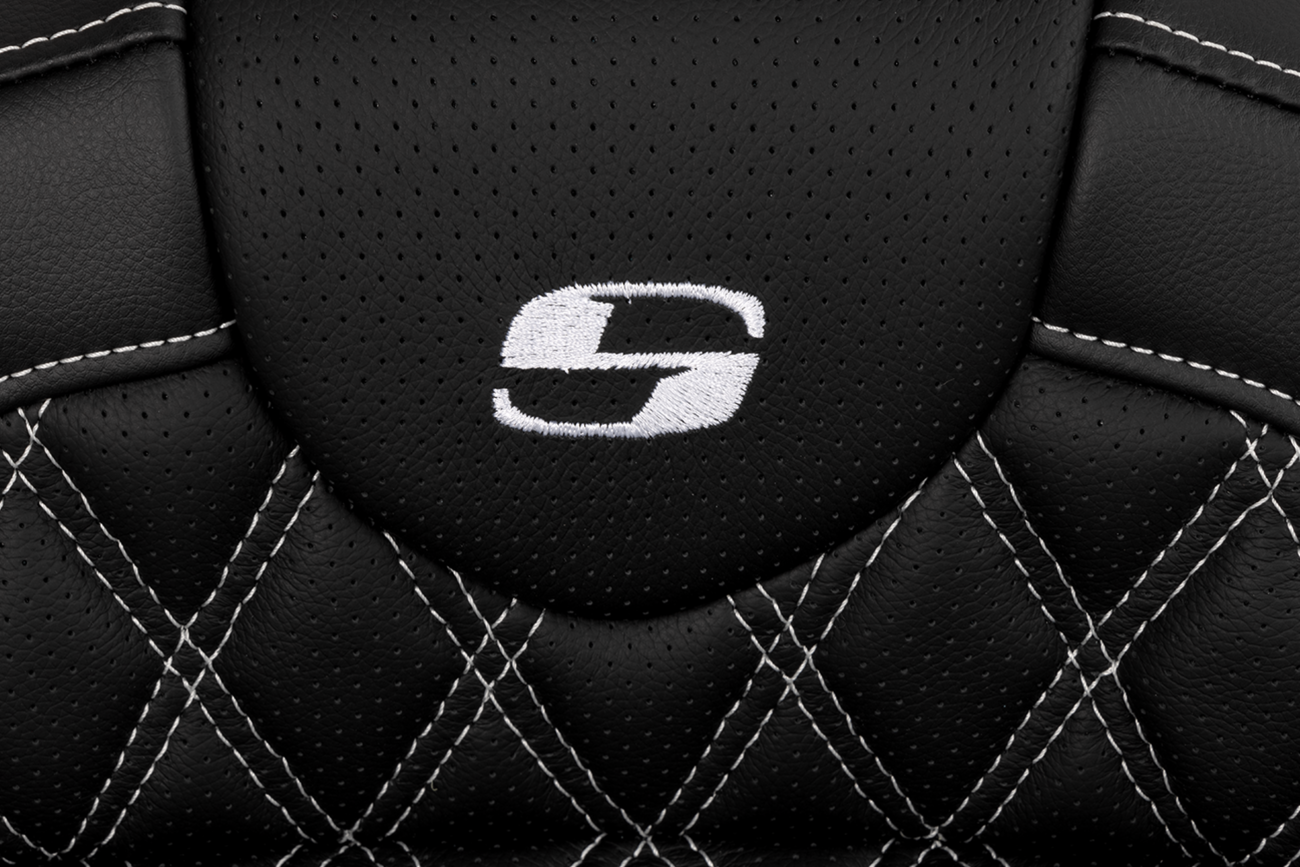 SADDLEMEN Roadsofa™ Seat - with Backrest - White Stitch - FL '08-'23 808-07B-182B6 — image 4