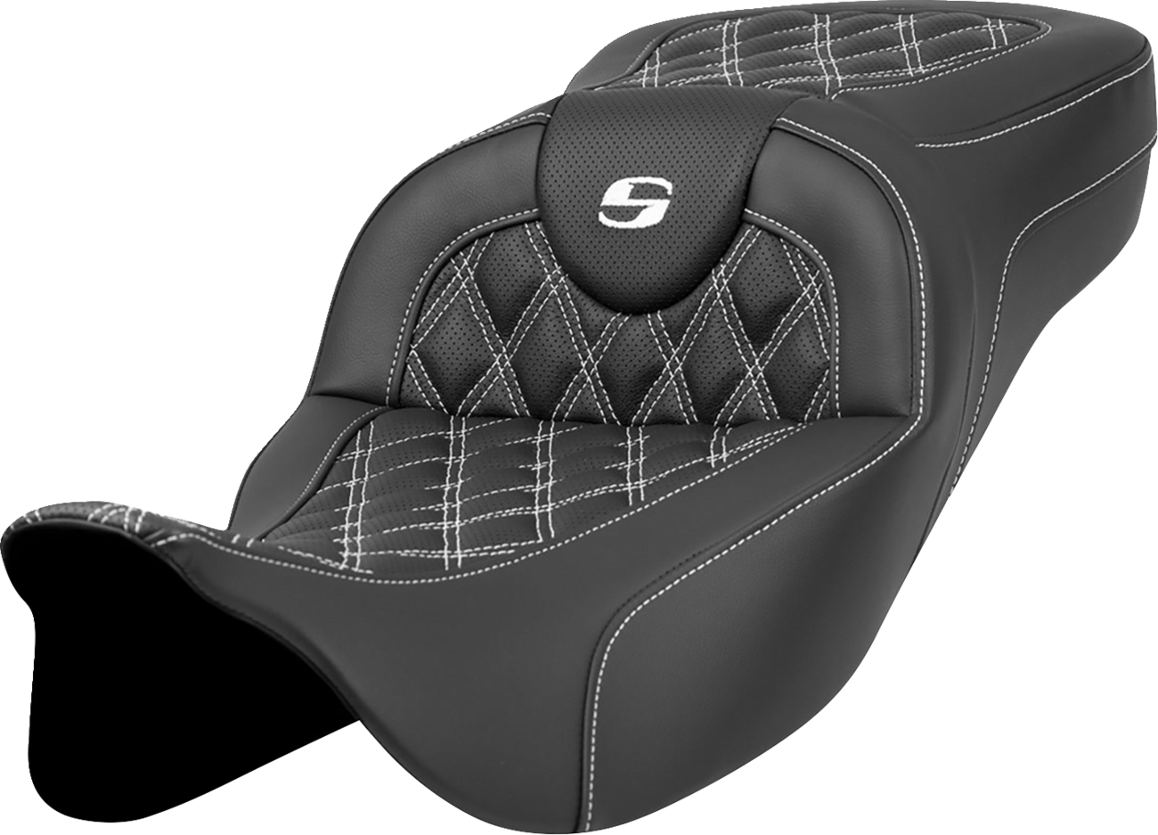 SADDLEMEN Extended Reach Roadsofa™ Seat - Lattice Stitch - White Stitch - without Backrest - FL '08-'24 808-07B-18406 — image 1
