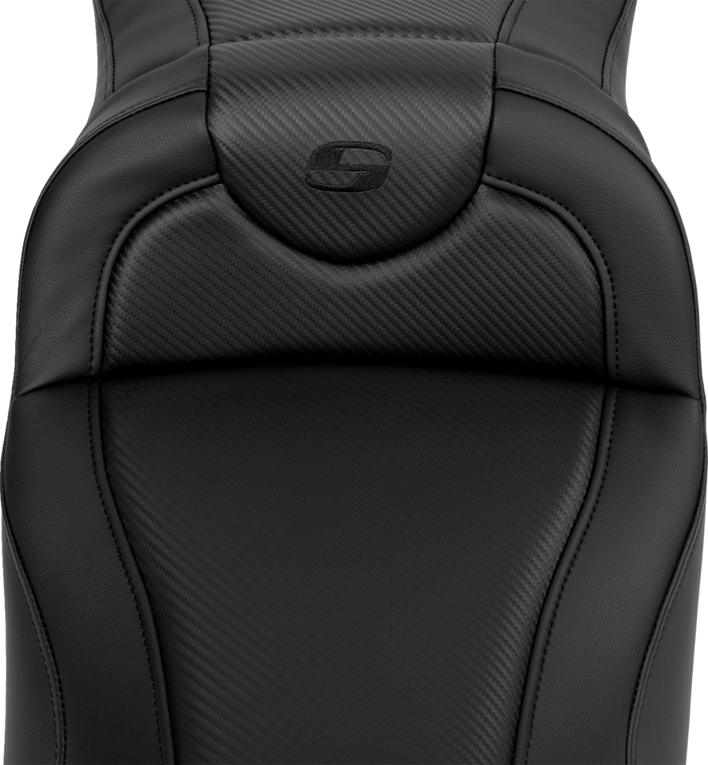 SADDLEMEN Roadsofa™ Extended Reach Seat - Carbon Fiber - Black Stitch - without Backrest - FL '08-'24 808-07B-18600 — image 2