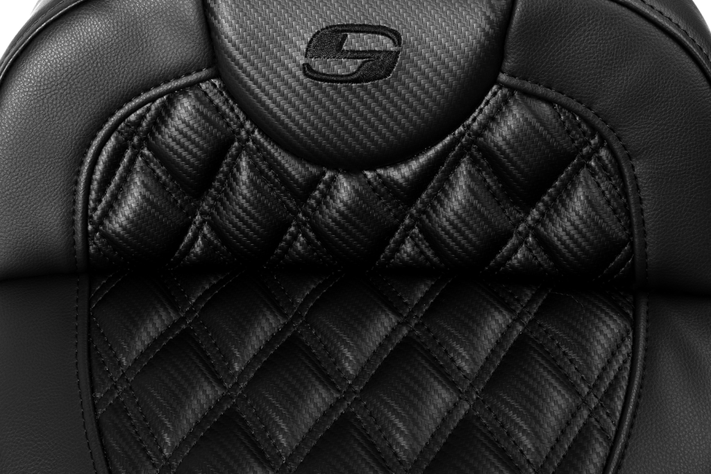 SADDLEMEN Roadsofa™ Extended Reach Seat - without Backrest - Lattice Stitch - Carbon Fiber - FL '08-'23 808-07B-207A0 — image 2