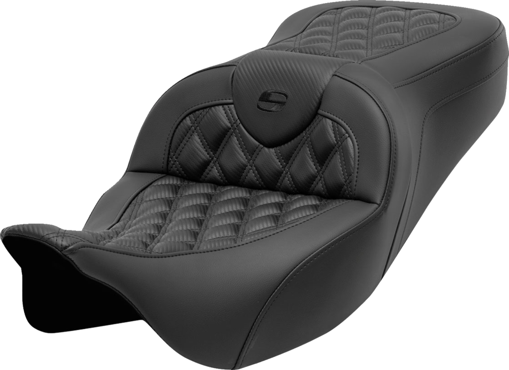 SADDLEMEN Roadsofa™ Extended Reach Seat - with Backrest - Lattice Stitch - Carbon Fiber - FL '08-'23 808-07B-207C0 — image 3
