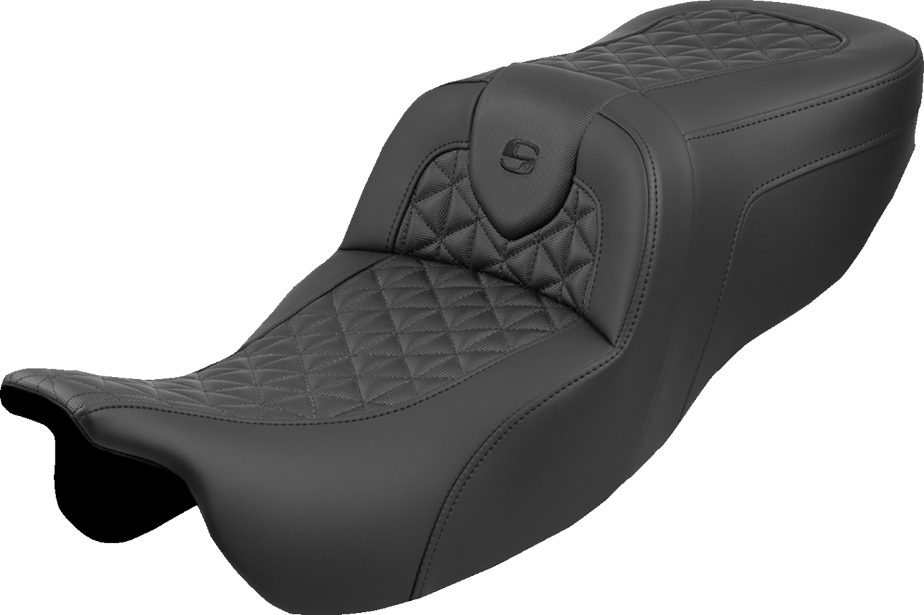SADDLEMEN Roadsofa™ Seat - without Backrest - Tri-Gripper - FLRT/FLTRT '15-'25 815-07-21000 — image 1