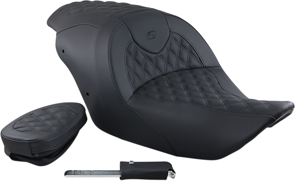 SADDLEMEN Roadsofa™ Seat - without Backrest - Lattice Stitch - FL '18-'24 818-33-182 — image 2