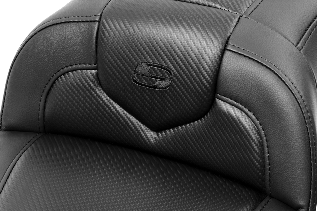 SADDLEMEN RoadSofa™ Seat - Carbon Fiber - with Backrest - FLTR/FLHX '23-'24 823-07-185B0 — image 3