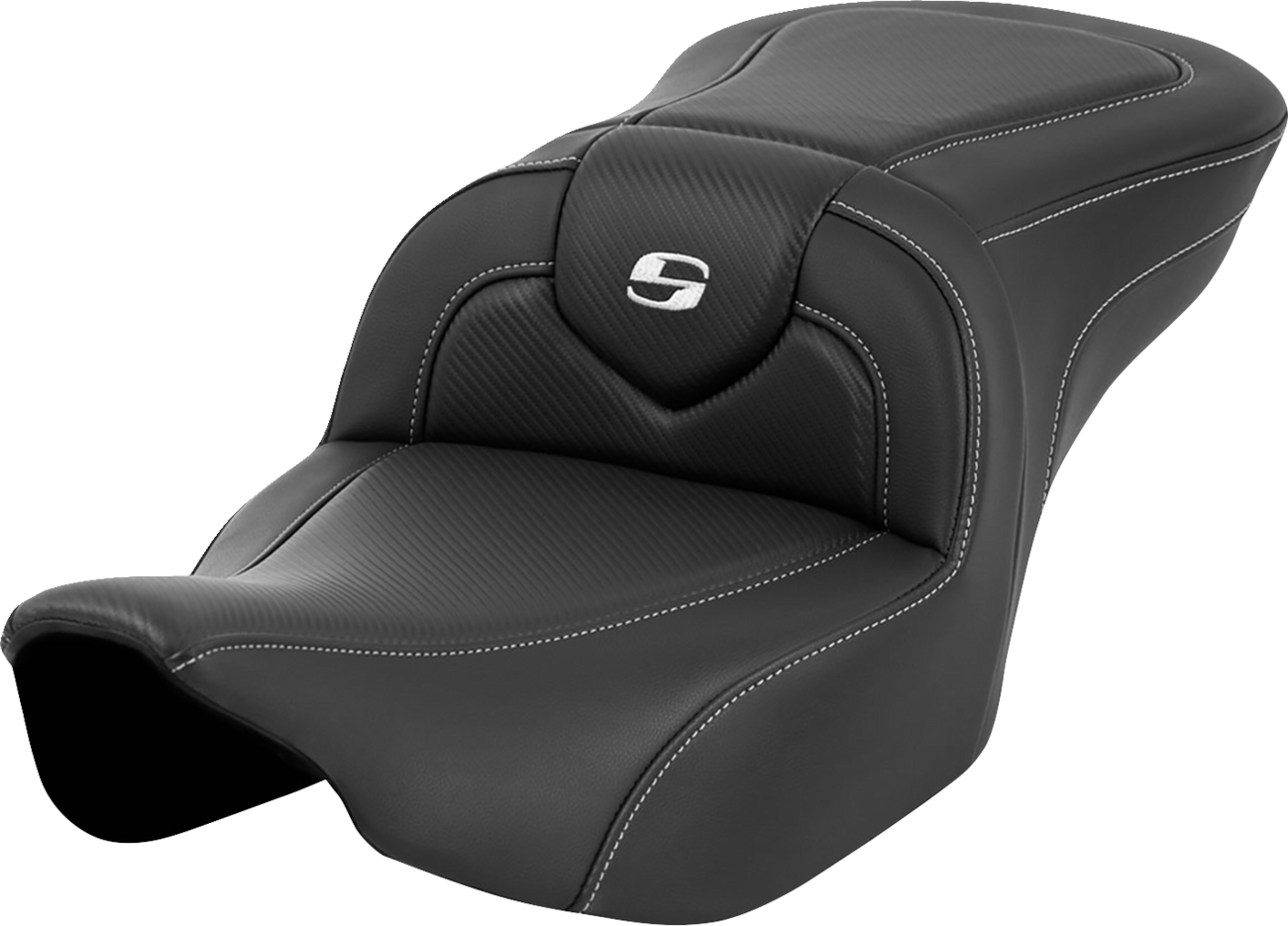 SADDLEMEN RoadSofa™ Seat - Carbon Fiber - with Backrest - FLTR/FLHX '23-'24 823-07-185B0 — image 7
