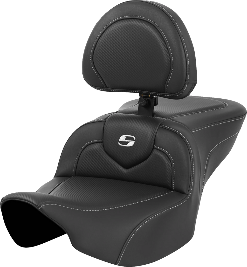 SADDLEMEN Roadsofa™ Seat - Carbon Fiber - Silver Stitch/Silver Logo - with Backrest - FL '23-'24 823-07-185BR — image 1