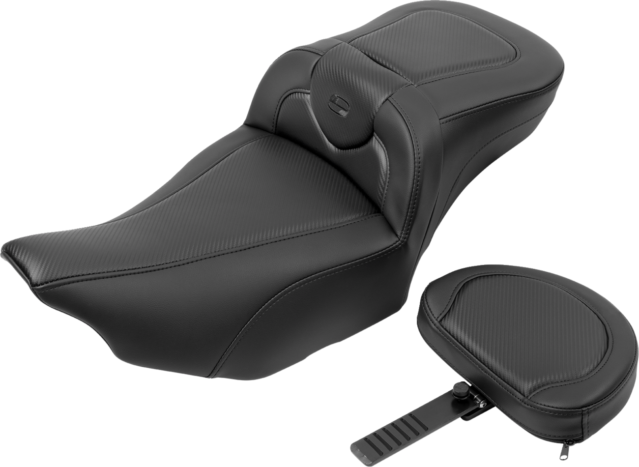 SADDLEMEN Roadsofa™ Extended Reach Seat - with Backrest - Carbon Fiber - FLTR/FLHX '23-'24 823-07-186B0 — image 2