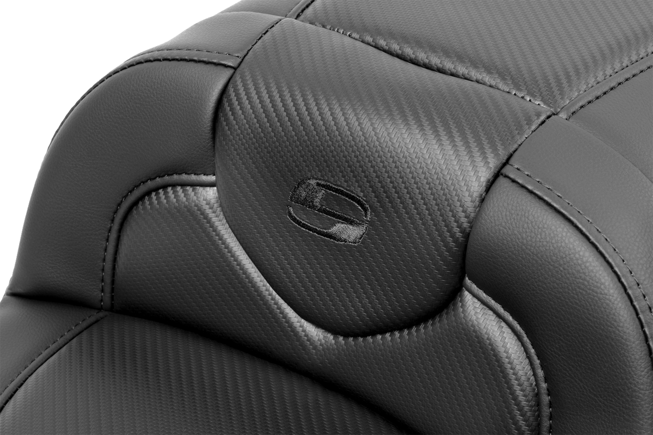 SADDLEMEN Roadsofa™ Extended Reach Seat - with Backrest - Carbon Fiber - FLTR/FLHX '23-'24 823-07-186B0 — image 6
