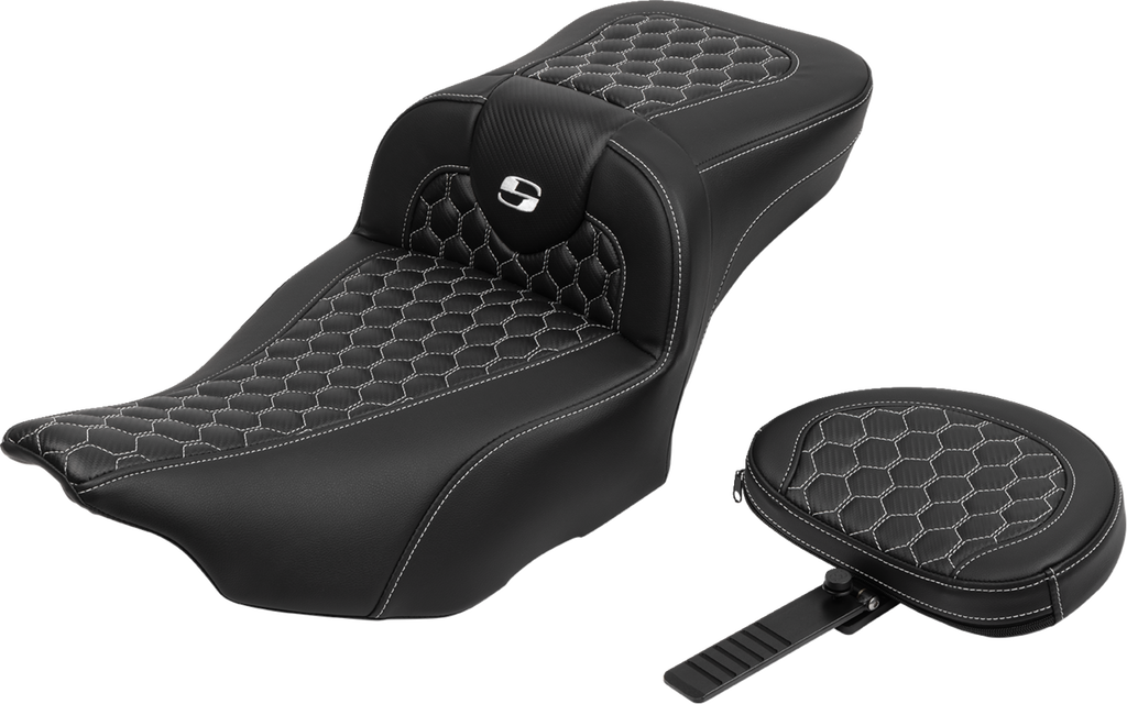 SADDLEMEN Roadsofa™ Extended Reach Seat - with Backrest - Honeycomb - White Stitch - FLTR/FLHX '23-'24 823-07-190B6 — image 2