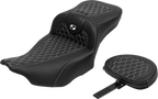 SADDLEMEN Roadsofa™ Extended Reach Seat - with Backrest - Honeycomb - White Stitch - FLTR/FLHX '23-'24 823-07-190B6 — image 2