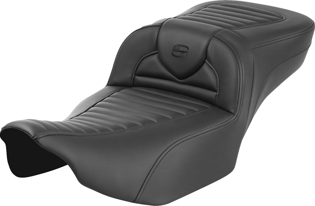 SADDLEMEN Roadsofa™ Extended Reach Seat - without Backrest - Tuck-n-Roll - FLTR/FLHX '23-'24 823-07-20300 — image 1
