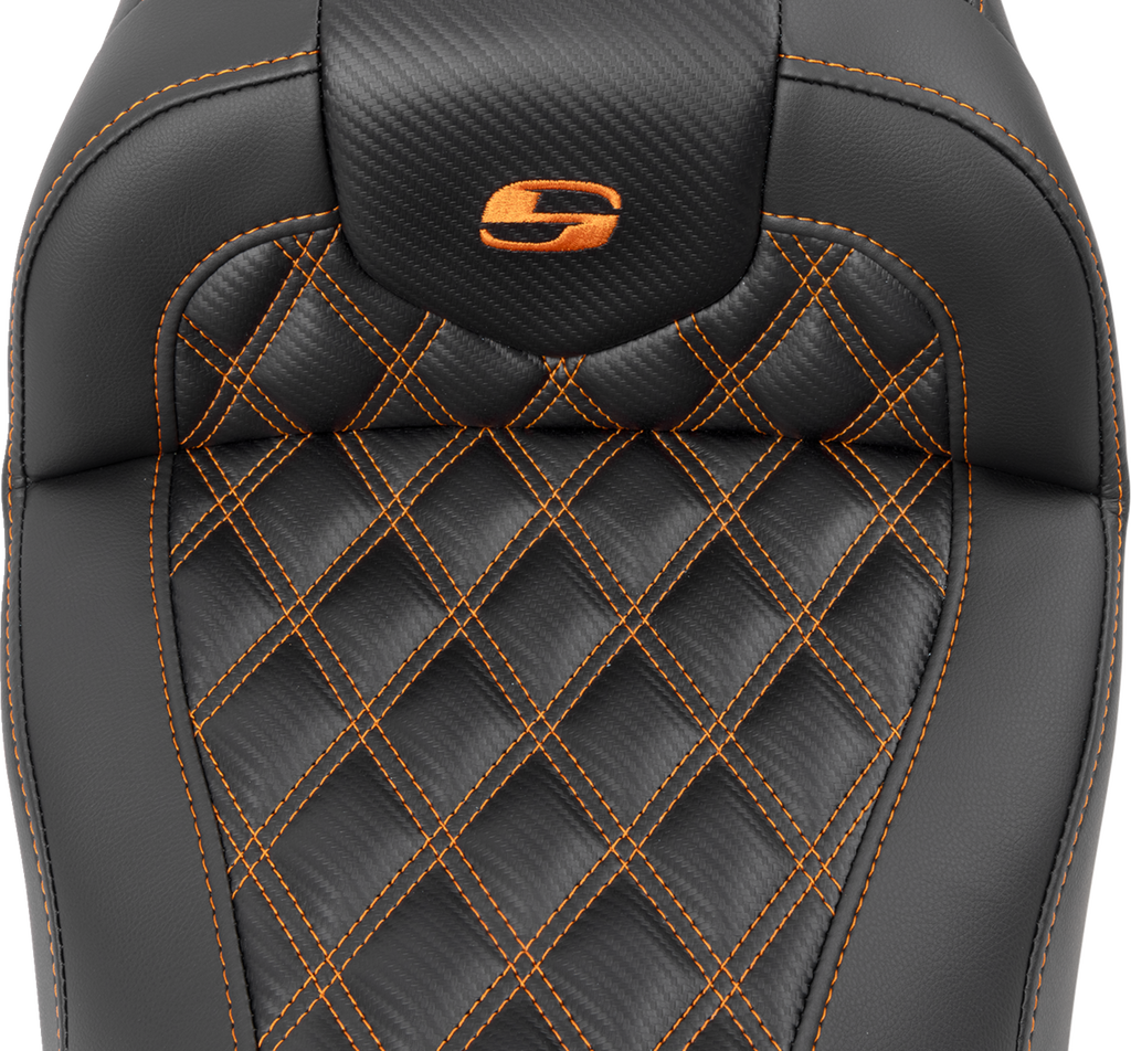 SADDLEMEN RoadSofa™ Seat - without Backrest - Carbon Fiber - Orange Stitch - FL/FX '23-'24 823-07-20603 — image 3