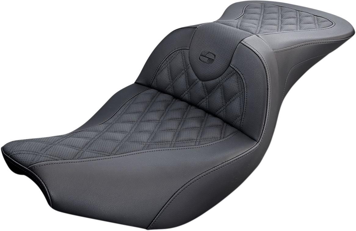 SADDLEMEN RoadSofa™ Seat - without Backrest - Carbon Fiber - Orange Stitch - FL/FX '23-'24 823-07-20603 — image 4