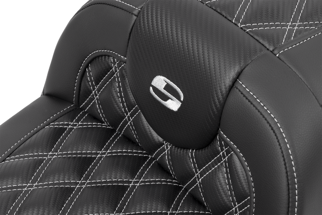 SADDLEMEN RoadSofa™ Carbon Fiber Seat - w/o Backrest - Lattice Stitch - Silver Stitch - FL/FX '23-'24 823-07-20605 — image 3