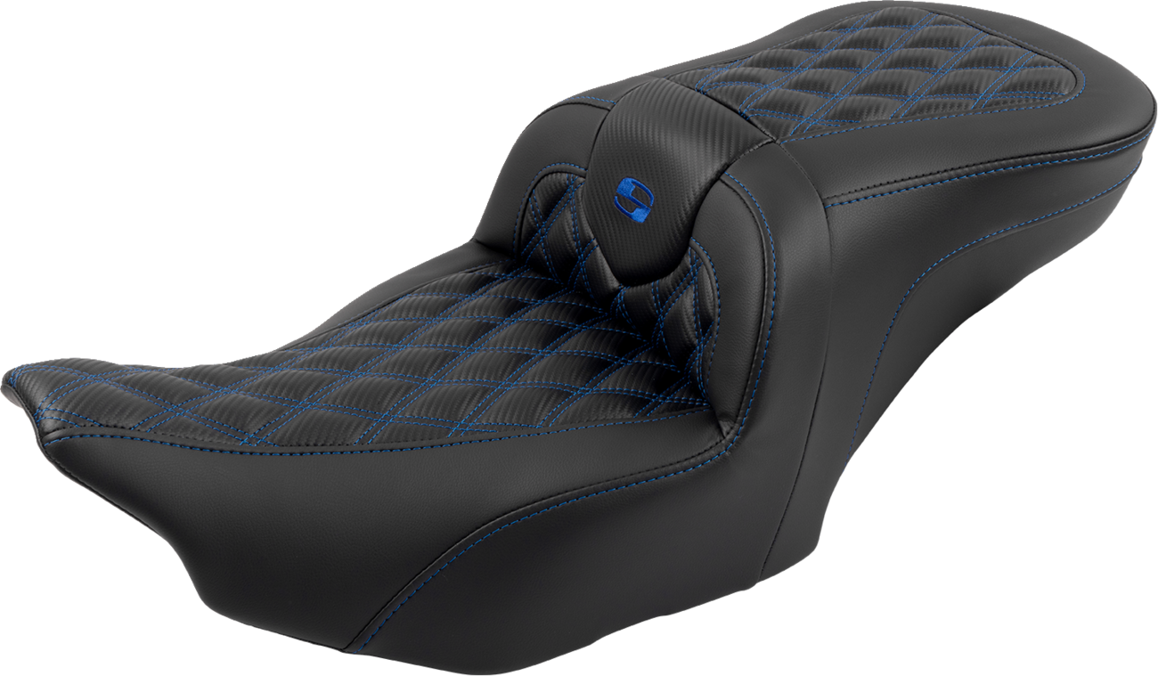 SADDLEMEN RoadSofa™ Seat - with Backrest - Carbon Fiber - Lattice Stitch - Blue Stitch - FLTR/FLHX '23-'24 823-07-206B1 — image 3