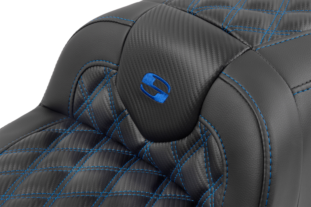 SADDLEMEN RoadSofa™ Seat - with Backrest - Carbon Fiber - Lattice Stitch - Blue Stitch - FLTR/FLHX '23-'24 823-07-206B1 — image 5