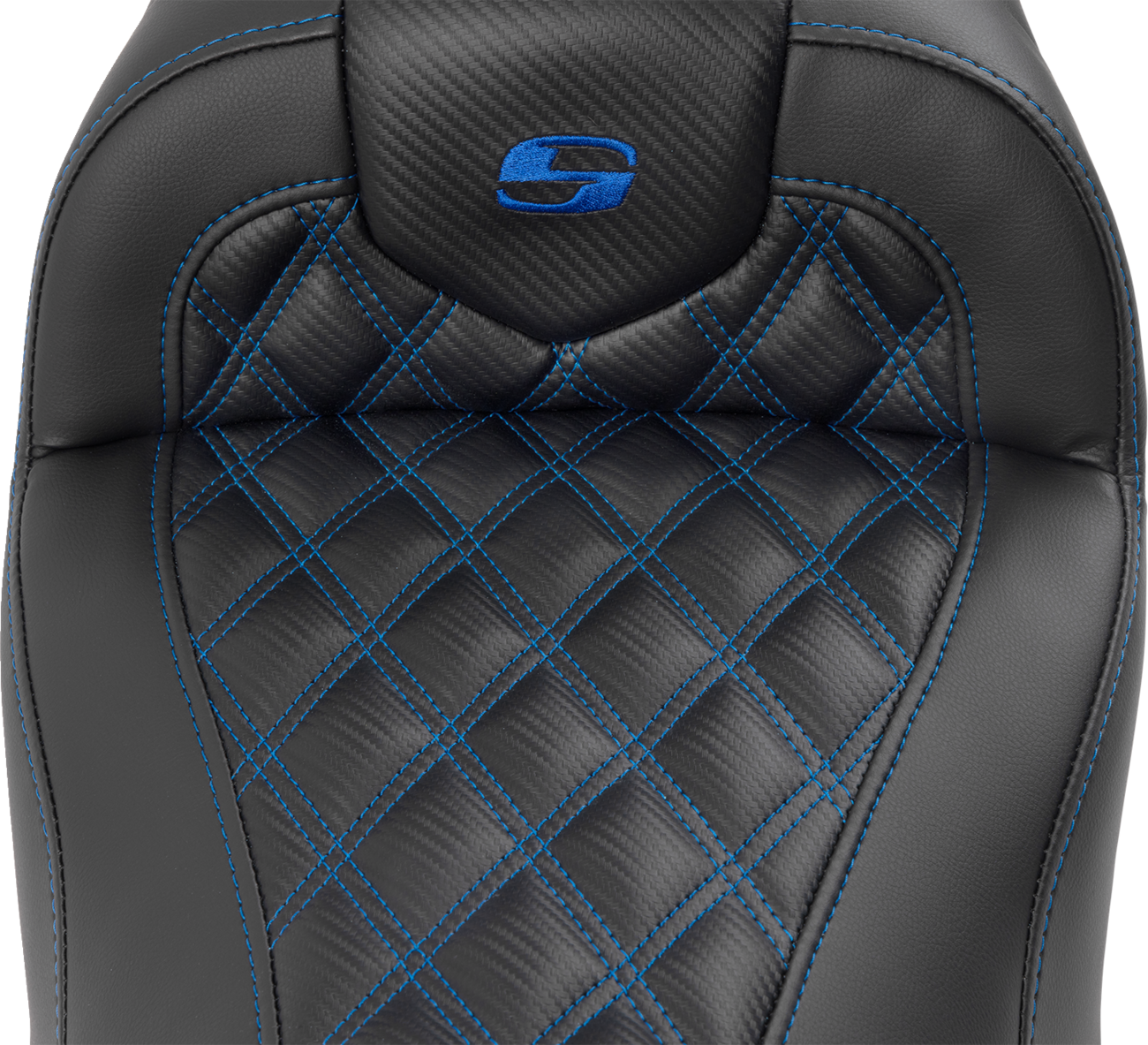 SADDLEMEN RoadSofa™ Seat - with Backrest - Carbon Fiber - Lattice Stitch - Blue Stitch - FLTR/FLHX '23-'24 823-07-206B1 — image 6