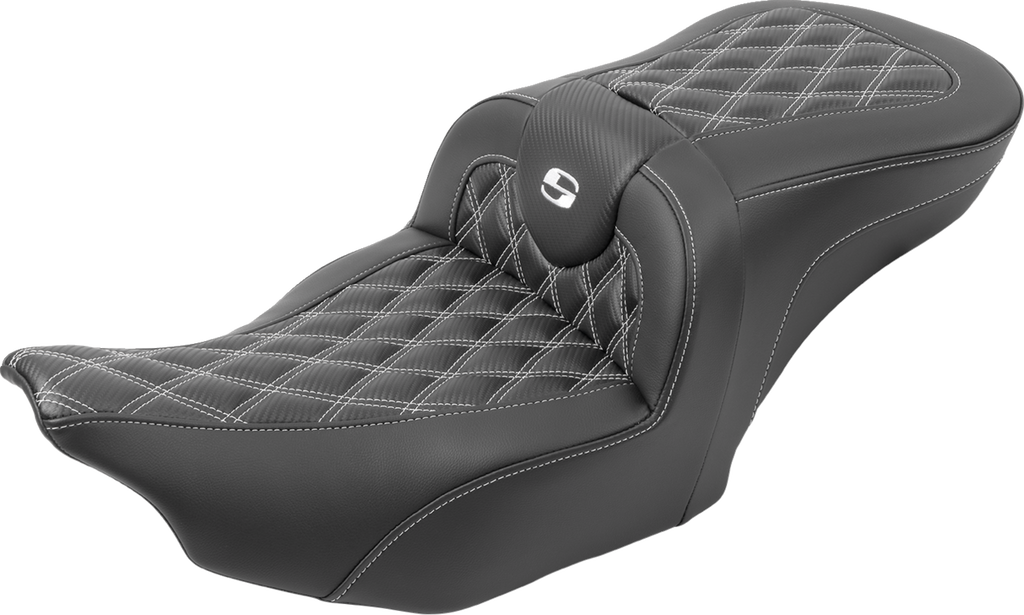 SADDLEMEN RoadSofa™ Seat - with Backrest - Carbon Fiber - Lattice Stitch - White Stitch - FLTR/FLHX '23-'24 823-07-206B6 — image 4