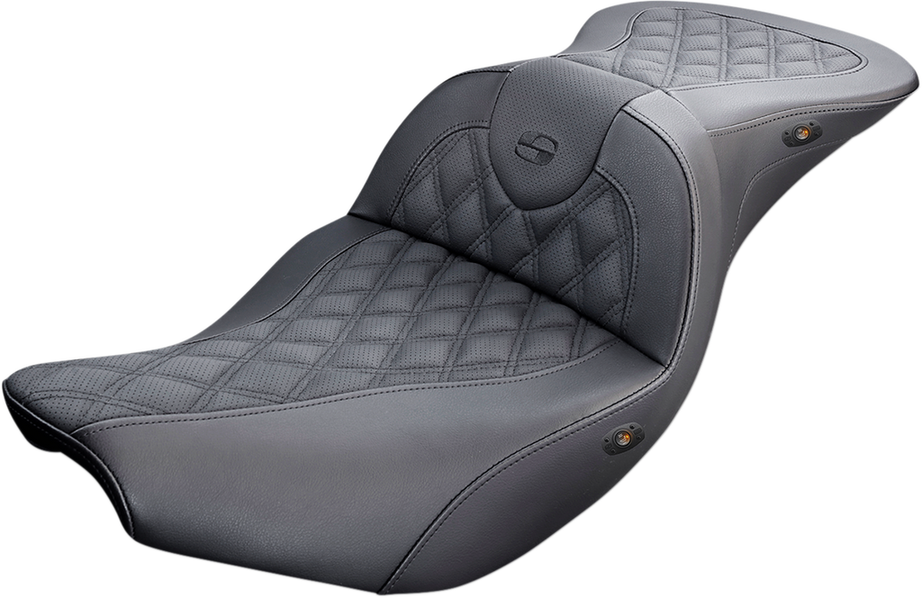 SADDLEMEN Heated RoadSofa™ Seat - Exended Reach - Lattice Stitch - w/ Backrest - FLT/FLH ’23-‘24 823-07-207C0 — image 3