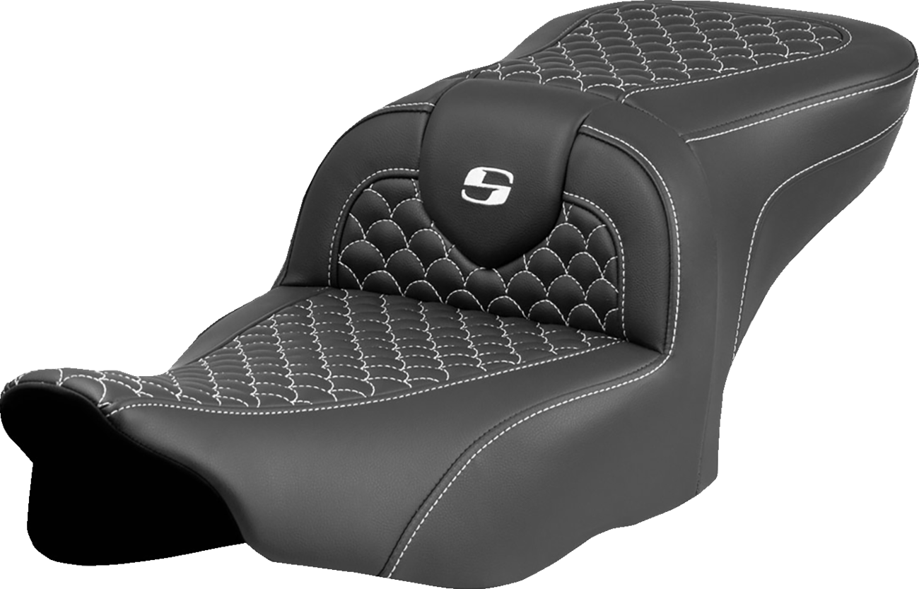 SADDLEMEN Roadsofa™ Seat - Dragon Scale Stitch - White Stitch - w/o Backrest - FLTR/FLHX '23-'24 823-07-20806 — image 1